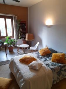 B&B / Chambres d'hotes chambre comtoise : photos des chambres