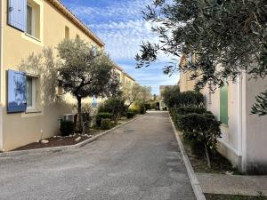 Appartements Au coeur du parc des Alpilles : photos des chambres