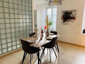 Appartements La roseraie de L arguenon, spacieux appartement centre ville : photos des chambres