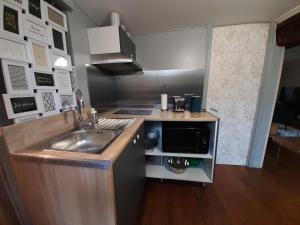 Dans moulin au bord de leau, Appartement chaleureux