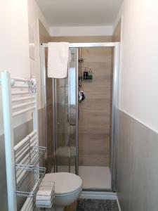 Doppel- oder Zweibettzimmer