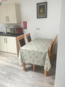 Derry City center townhouse