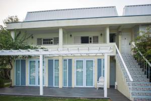 Seawind Beach Apartments