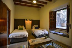 AMAZING HOME WITH POOL IN A STELLAR LOCATION