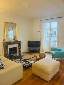 Appartements 2 bedrooms - Parisian style - 25 min from chatelet : photos des chambres