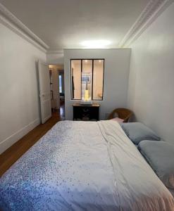 Appartements 2 bedrooms - Parisian style - 25 min from chatelet : photos des chambres