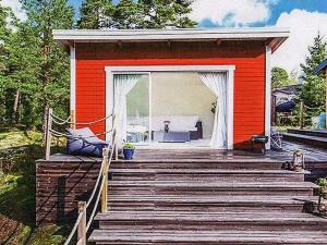 7 person holiday home in NYNÄSHAMN-By Traum