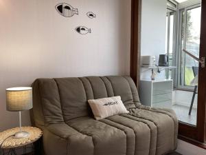 Studio avec terrasse et loggia à 400m de la plage à Perros-Guirec - FR-1-368-381