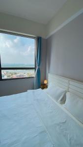 MonMon Apt - Masteri Thao Dien - 3BR - River & Landmark 81 view