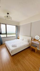 MonMon Apt - Masteri Thao Dien - 3BR - River & Landmark 81 view