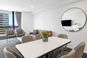 Meriton Suites Herschel Street, Brisbane