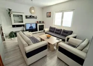 Bosnian Villa - Sastavci Bosnian Villa - Sastavci
