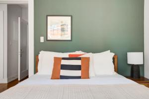 Smartly-Equipped Porter Sq 1BR in Harvard Sq BOS-65