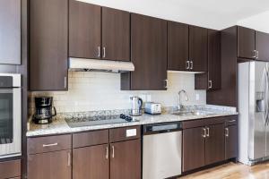 Somerville 1br w gym wd nr Assembly T BOS-785