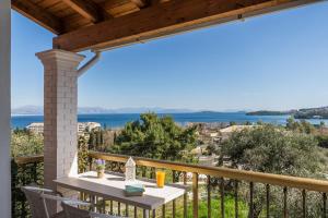 Aloe Seaview Apartments with Private Spa Tub by Konnect