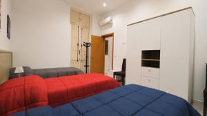 BILOCALE Porta Napoli