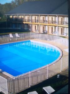 Appartements Joli T2 avec piscine aux portes de Honfleur : photos des chambres