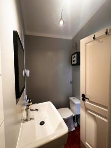 Castelinho da Azóia - Checkinhome