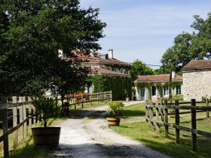 Maisons d'hotes Chateau de l'Isle - Chambres d'Hotes : photos des chambres