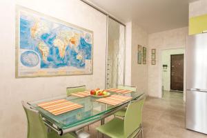 Gagarin Plaza apartment 70 square metres on 12th floor