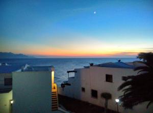 Ocean Breeze Faro Sardina