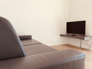 APP4RENT GROUND FLOOR - 2 family apartments