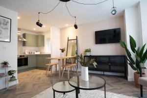 Pinot Perch With Free Underground Parking