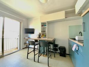 Appartements GROOMI Le Surfeur - Studio proche plage ! : photos des chambres