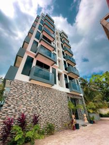 Ari Grand Hotel & Spa