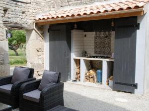 Maisons de vacances La Maison du Puits, son gite, et sa piscine : photos des chambres