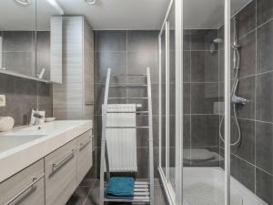 Apartment close to the shopping street