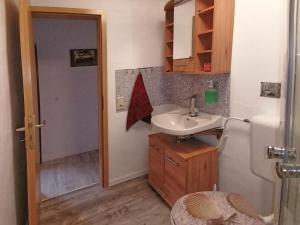 Comfortable and cozy holiday apartment with balcony in the heart of Thuringia