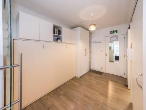 Spacious studio with separate sleeping area