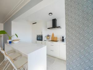 Apartment with 3 bedrooms near the sea