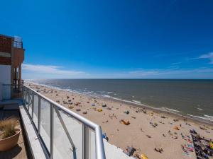 Beautiful penthouse with phenomenal sea view