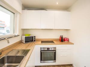 Luxury holiday home by the sea