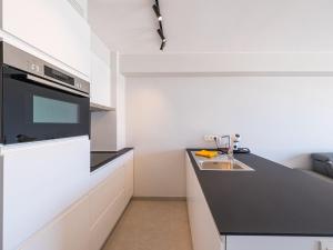 Apartment with 3 bedrooms and sea view