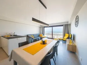 Spacious apartment with view - Raversyde