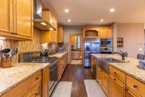 Elk Bluff at Eagles Nest