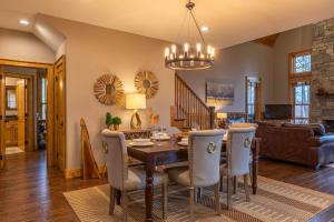 Elk Bluff at Eagles Nest