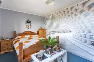 Double bedroom Helford central Cornwall - Constantine