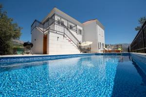 Villa Aquero -with private pool