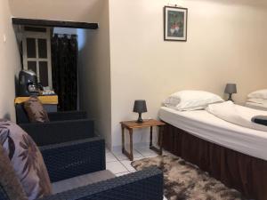 Maisons de vacances The Lake Room Cottage with Private Fishing Lake : photos des chambres