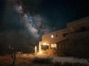 Serenity Hideaway - Yialós