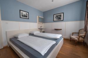 Hotel Albani Bar of Music