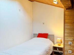 Chalets Chalet Samoens, 4 pieces, 6 personnes - FR-1-624-17 : photos des chambres