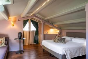 Deluxe Double Room with 2 Extra Beds room in Hotel Campiello