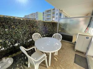 Appartements Studio Centre-St Palais avec Terrasse et Garage, Proche Plages et Attractions - FR-1-550-28 : photos des chambres