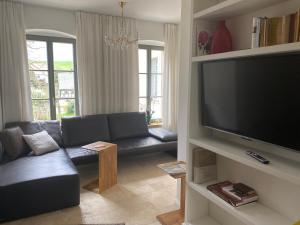 Landhaus Charlotte - Kurort Gohrisch - Terrasse - Gartensauna - Parkplatz