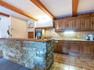 Appartement rustique 3 pièces au pied des pistes avec WIFI à Val-dIsère - FR-1-694-131